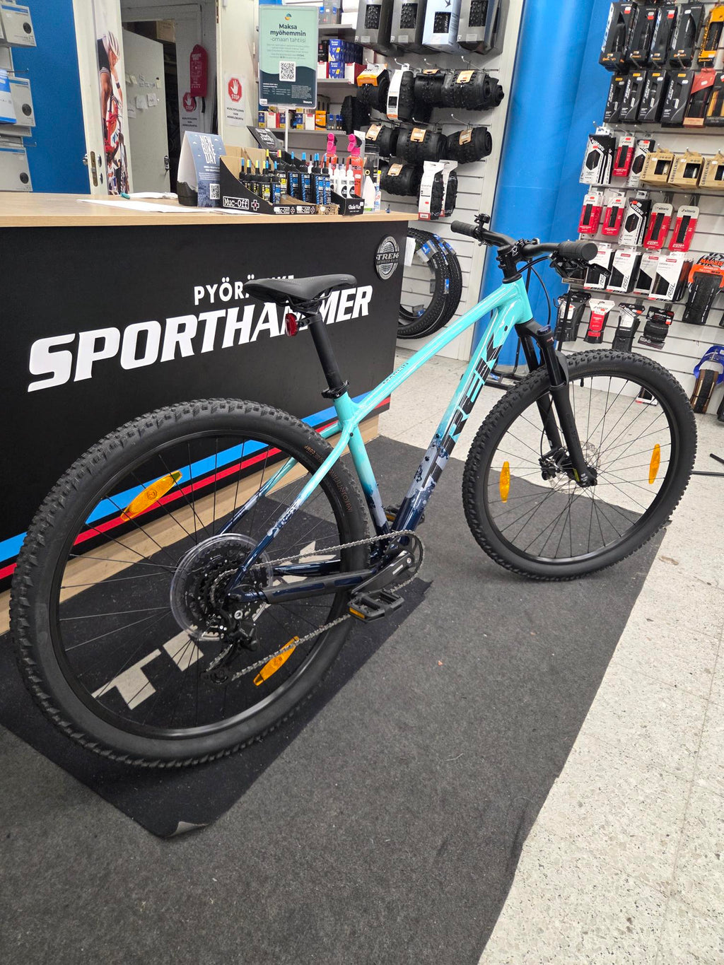 Trek Marlin 5 Gen 3 M/L käytetty (ajettu 50km)