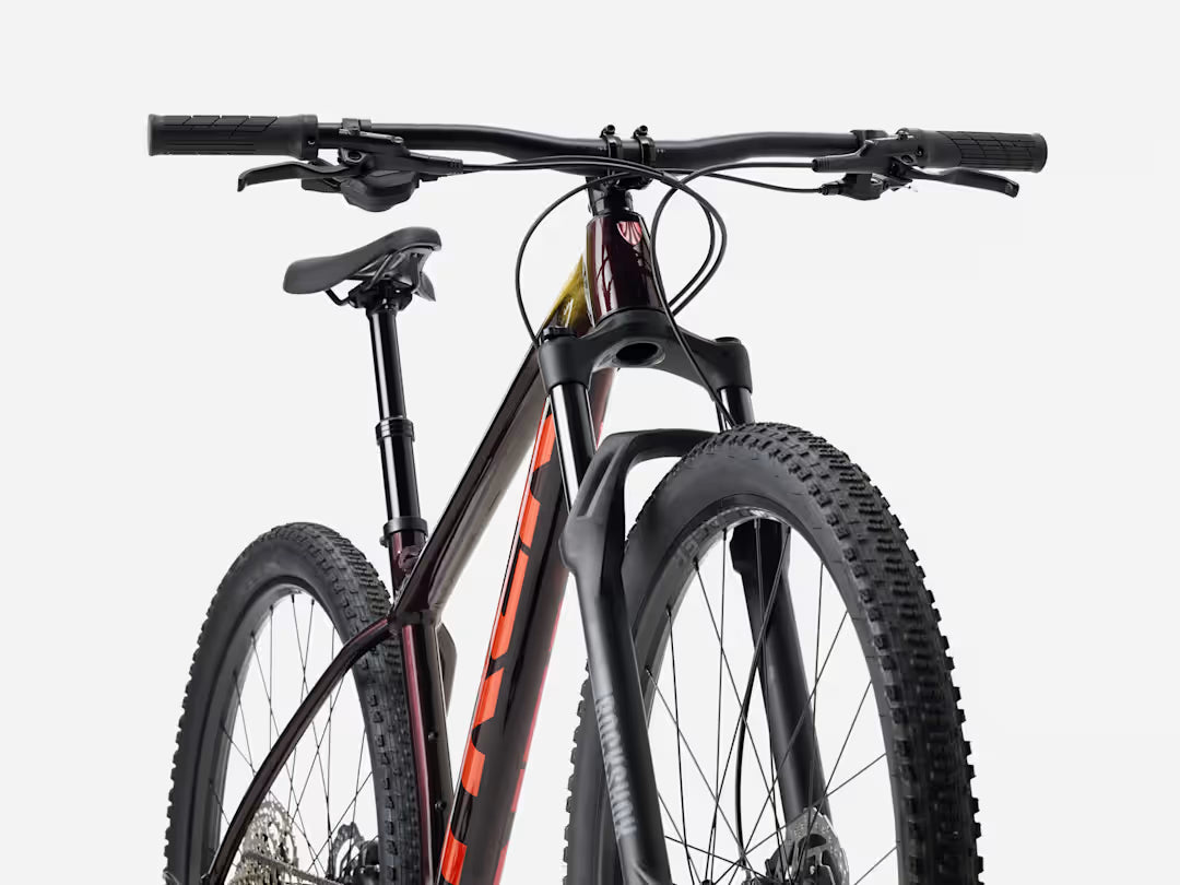 Trek Procaliber 6 (2027) - Red Serpentine