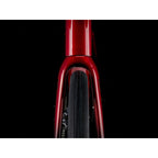 Trek Domane AL 2 Gen 4 - Crimson to Dark Carmine Fade 7
