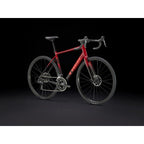 Trek Domane AL 2 Gen 4 - Crimson to Dark Carmine Fade 2