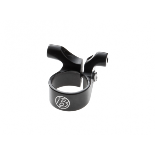 Bontrager Eyeleted Seat Post Clamp tarakkakiinnikkeillä