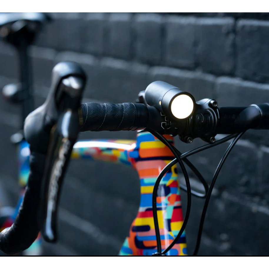 Knog Plug 250lm etuvalo 2