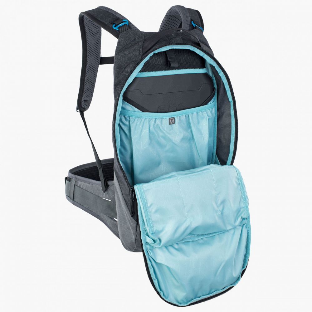 EVOC Trail Pro 10 - Black Carbon Grey S/M 4
