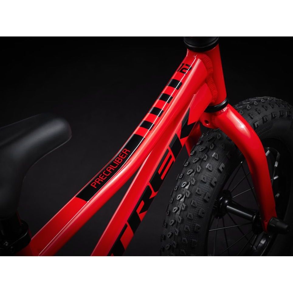 Trek Precaliber 12 - Viper Red 4